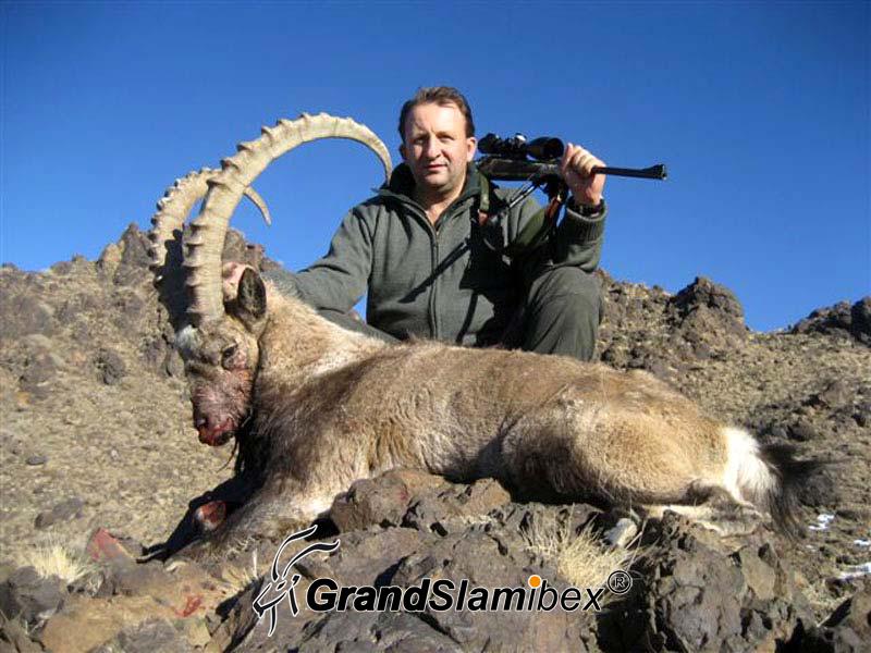 Gobi-ibex-hunt-in-Mongolia- S1 (3)
